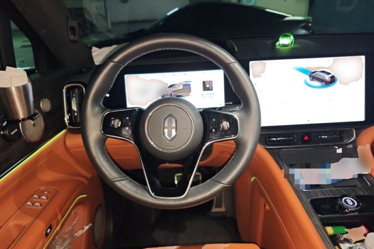 Used Hima AITO M9 2024 Range-Extended Ultra Version 52 kWh 6-Seater Model Steering Wheel