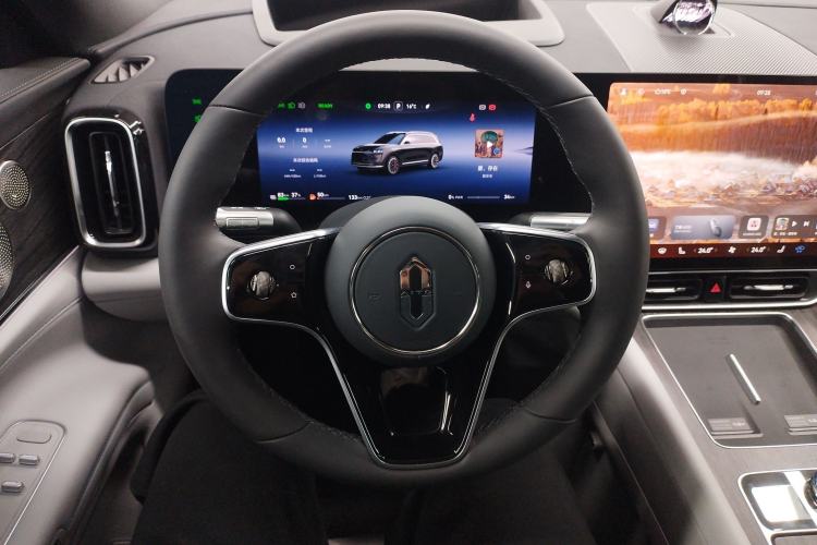 Used Hima AITO M9 2024 Range-Extended Ultra Version 42 kWh 6-Seater Model Steering Wheel