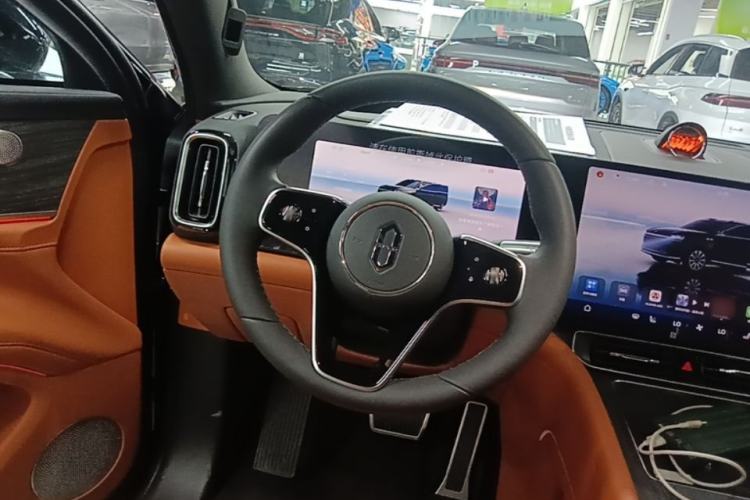Used Hima AITO M9 2024 Range-Extended Max Edition 42 kWh 6-Seater Version Steering Wheel