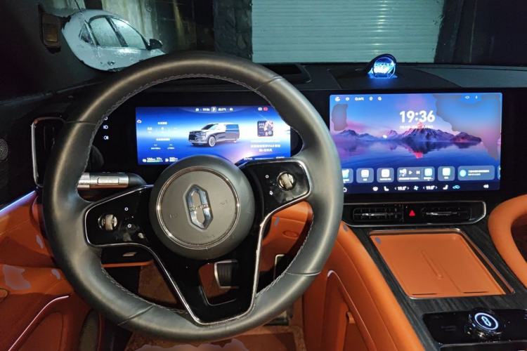 Used Hima AITO M9 2024 Range-Extended Ultra Version 42 kWh 6-Seater Model Steering Wheel