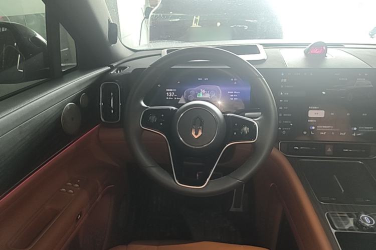 Used Hima AITO M9 2024 Range-Extended Ultra Version 42 kWh 6-Seater Model Steering Wheel