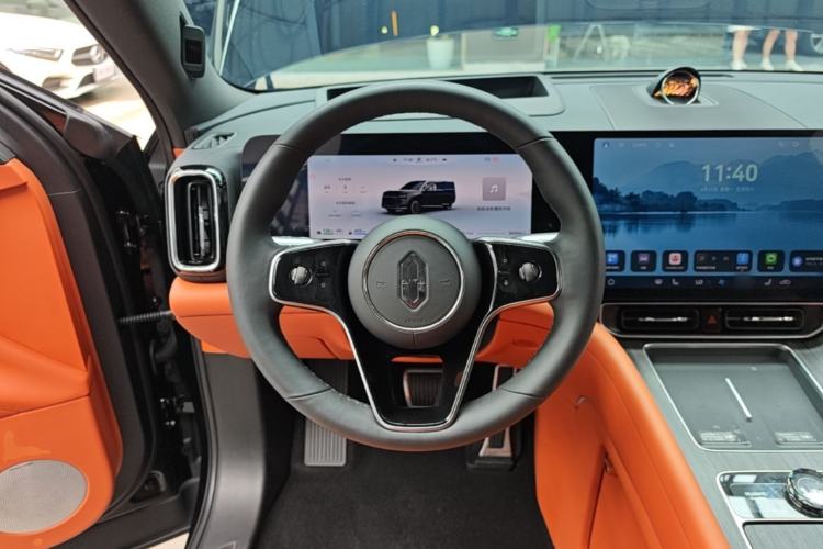 Used Hima AITO M9 2024 Range-Extended Ultra Version 52 kWh 6-Seater Model Steering Wheel