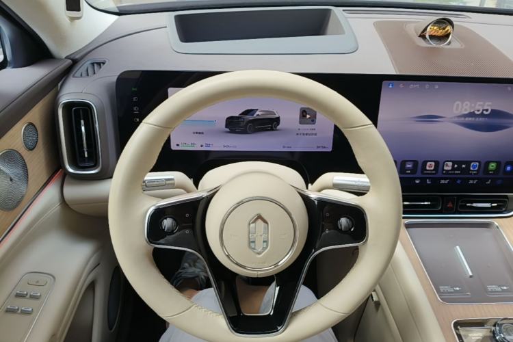 Used Hima AITO M9 2024 Range-Extended Ultra Version 42 kWh 6-Seater Model Steering Wheel