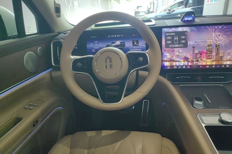Used Hima AITO M9 2024 Range-Extended Ultra Version 52 kWh 5-Seater Model Steering Wheel
