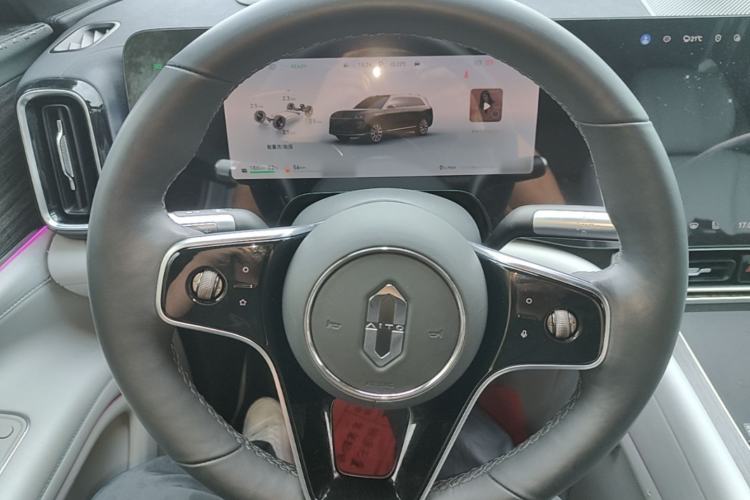 Used Hima AITO M9 2024 Range-Extended Max Edition 42 kWh 6-Seater Version Steering Wheel