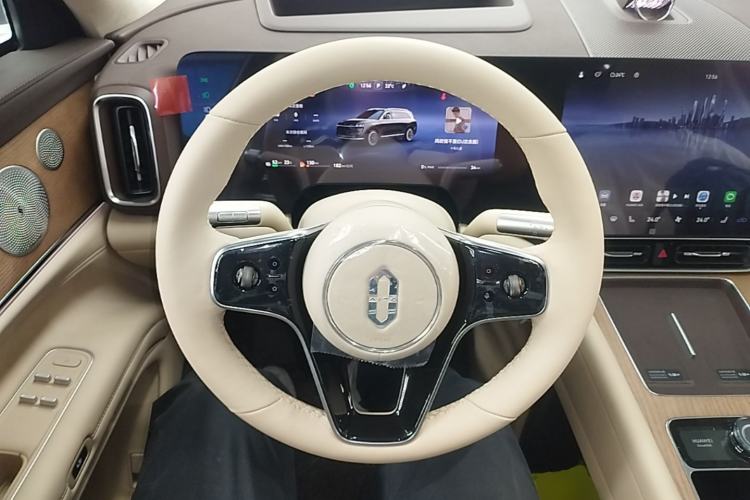 Used Hima AITO M9 2024 Range-Extended Ultra Version 42 kWh 6-Seater Model Steering Wheel