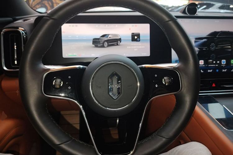 Used Hima AITO M9 2024 Range-Extended Max Edition 52 kWh 6-Seater Version Steering Wheel