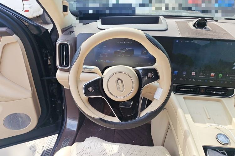 Used Hima AITO M9 2024 Range-Extended Ultra Version 42 kWh 6-Seater Model Steering Wheel