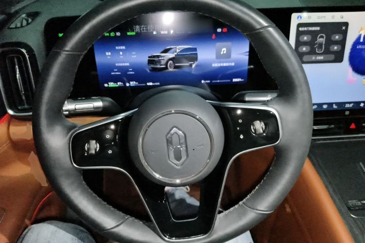 Used Hima AITO M9 2024 Range-Extended Ultra Version 42 kWh 6-Seater Model Steering Wheel