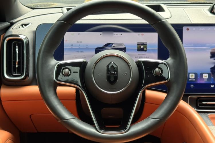 Used Hima AITO M9 2024 Range-Extended Ultra Version 42 kWh 6-Seater Model Steering Wheel