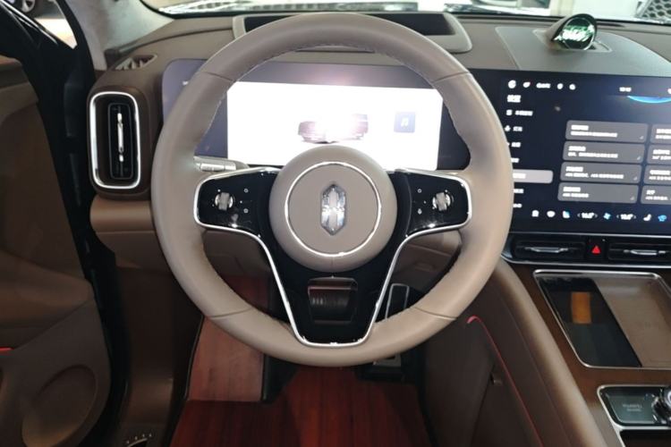 Used Hima AITO M9 2024 Range-Extended Ultra Version 52 kWh 6-Seater Model Steering Wheel