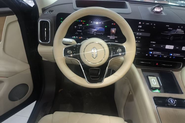 Used Hima AITO M9 2024 Range-Extended Ultra Version 52 kWh 6-Seater Model Steering Wheel