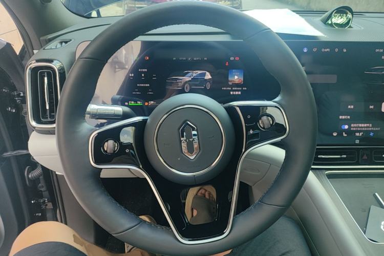 Used Hima AITO M9 2024 Range-Extended Max Edition 42 kWh 6-Seater Version Steering Wheel