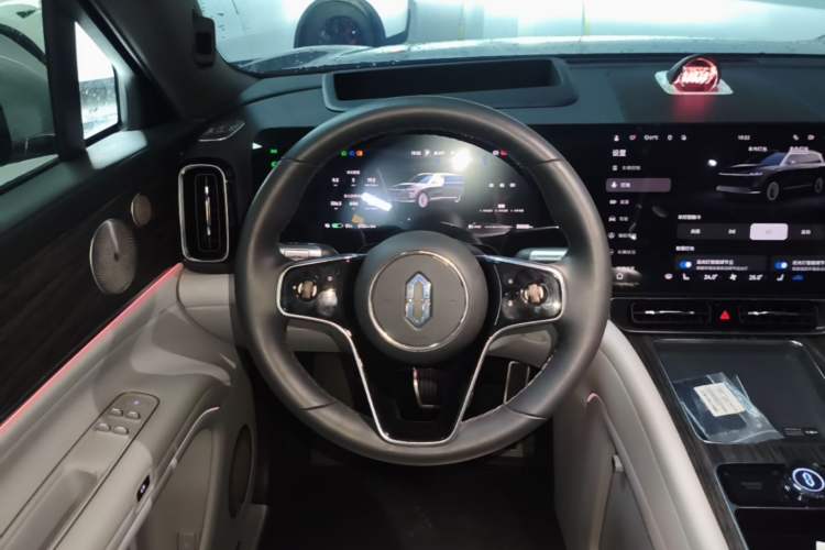 Used Hima AITO M9 2024 All-Electric Ultra Version 100 kWh 5-Seater Model Steering Wheel