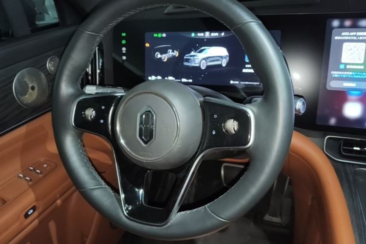 Used Hima AITO M9 2024 Range-Extended Ultra Version 42 kWh 6-Seater Model Steering Wheel