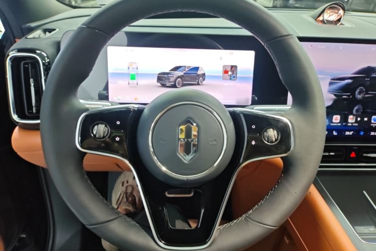 Used Hima AITO M9 2024 Range-Extended Ultra Version 42 kWh 6-Seater Model Steering Wheel