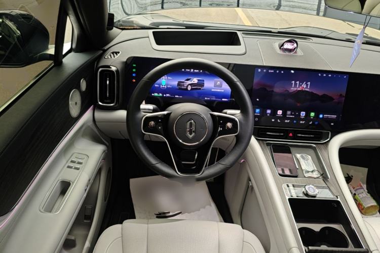 Used Hima AITO M9 2024 Range-Extended Ultra Version 52 kWh 6-Seater Model Steering Wheel