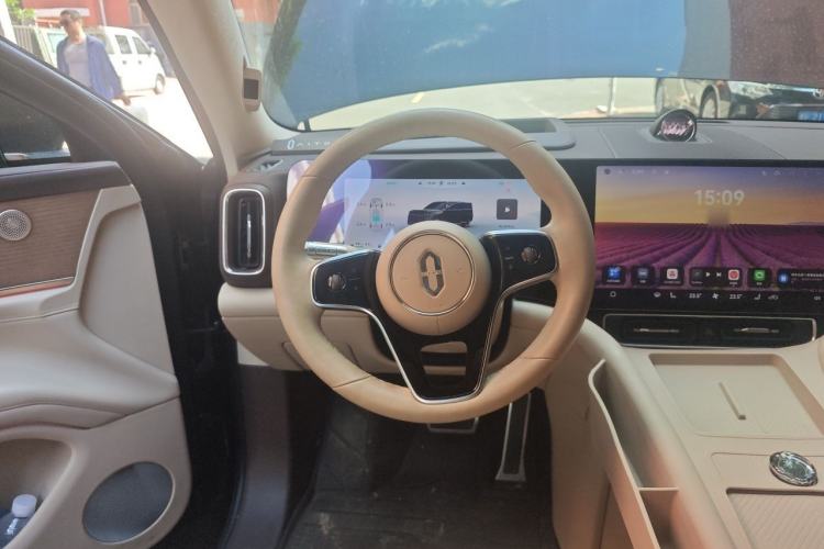 Used Hima AITO M9 2024 Range-Extended Max Edition 52 kWh 6-Seater Version Steering Wheel