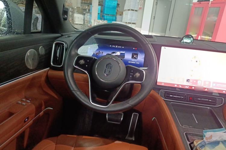 Used Hima AITO M9 2024 Range-Extended Ultra Version 42 kWh 6-Seater Model Steering Wheel
