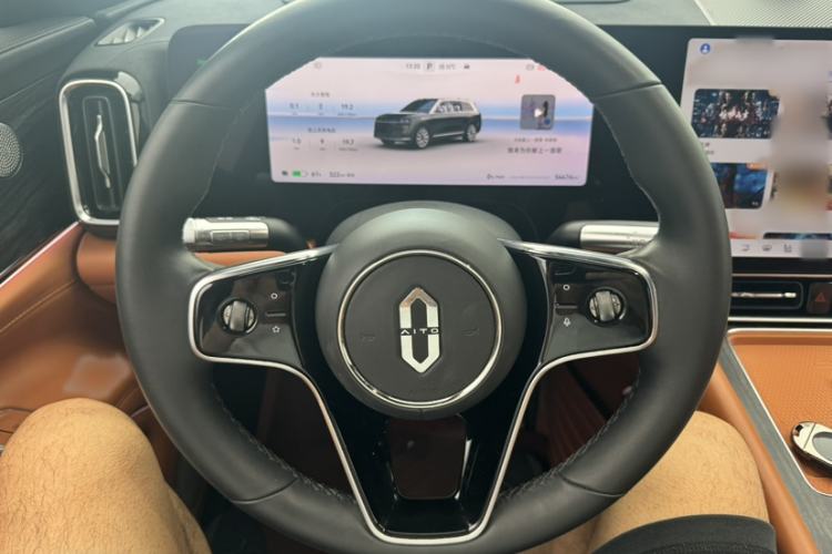 Used Hima AITO M9 2024 All-Electric Ultra Version 100 kWh 6-Seater Model Steering Wheel
