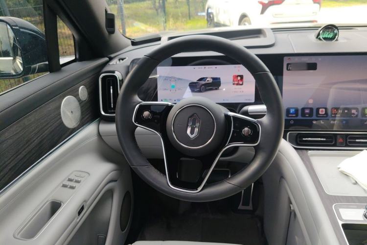 Used Hima AITO M9 2024 Range-Extended Ultra Version 42 kWh 6-Seater Model Steering Wheel