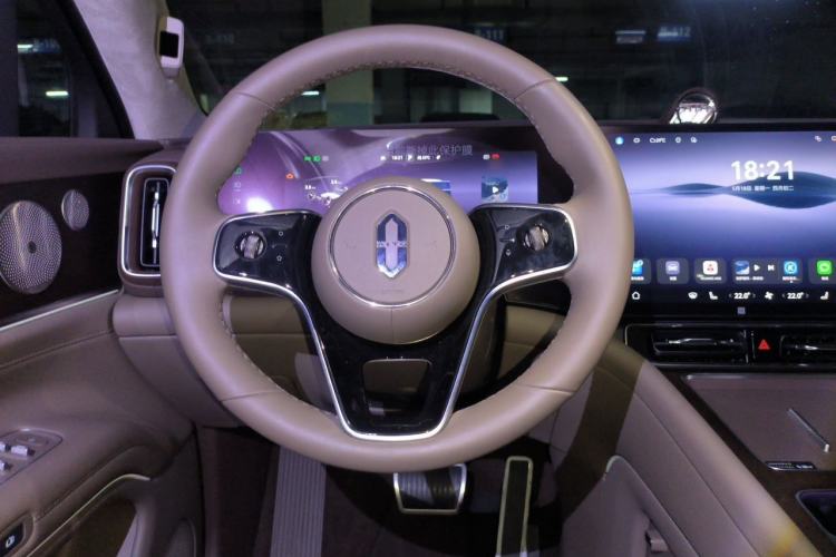 Used Hima AITO M9 2024 Range-Extended Ultra Version 42 kWh 6-Seater Model Steering Wheel