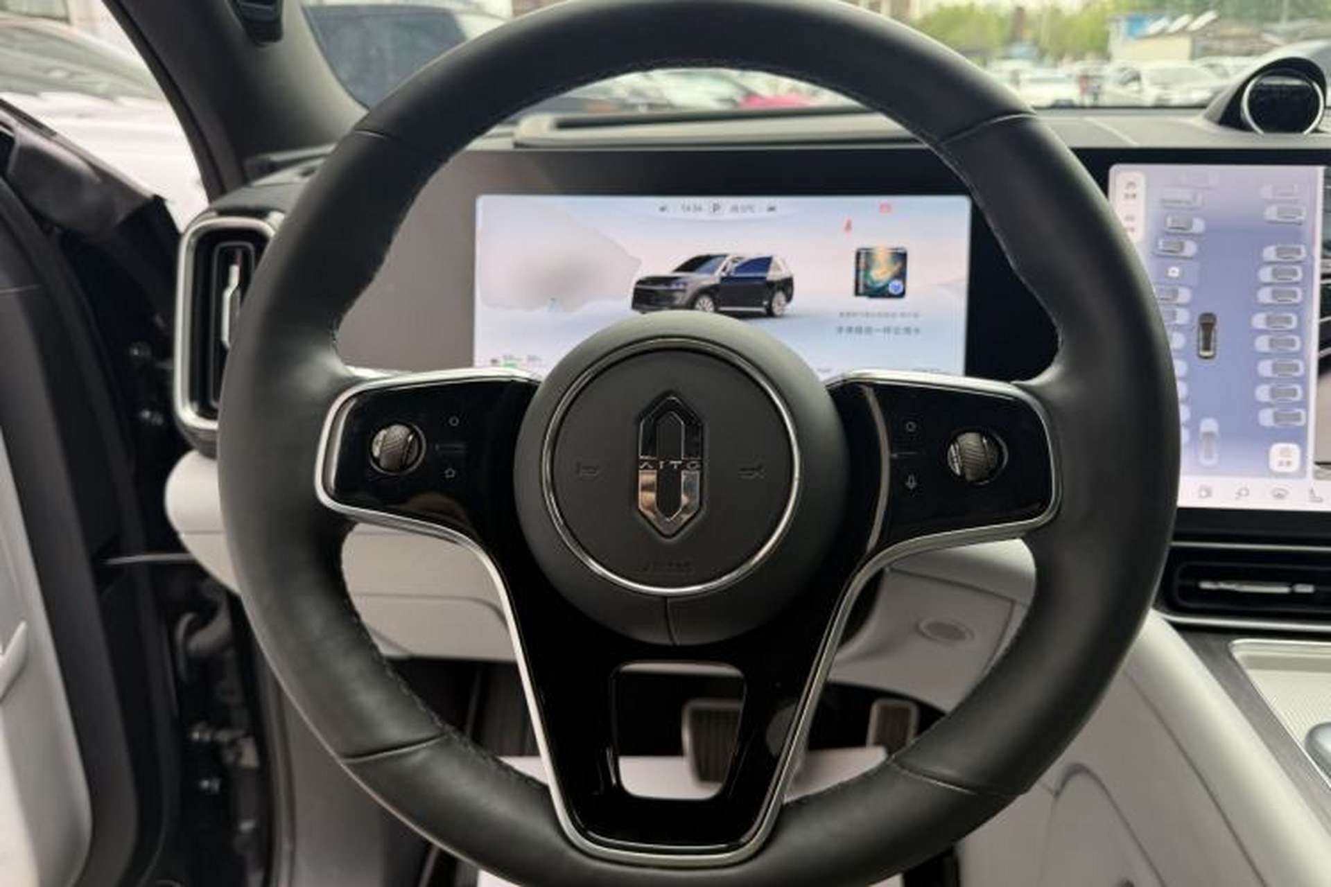 Used Hima AITO M9 2024 Range-Extended Max Edition 42 kWh 6-Seater Version Steering Wheel