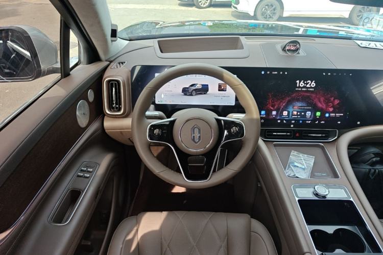 Used Hima AITO M9 2024 Range-Extended Ultra Version 42 kWh 6-Seater Model Steering Wheel
