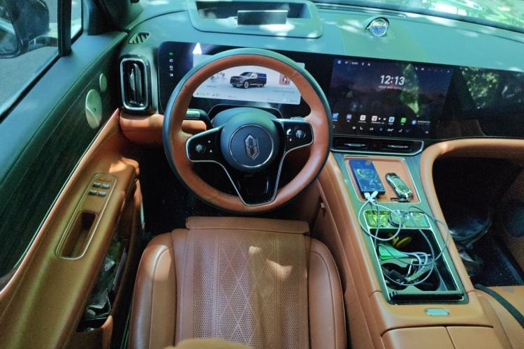 Used Hima AITO M9 2024 Range-Extended Max Edition 42 kWh 5-Seater Version Steering Wheel