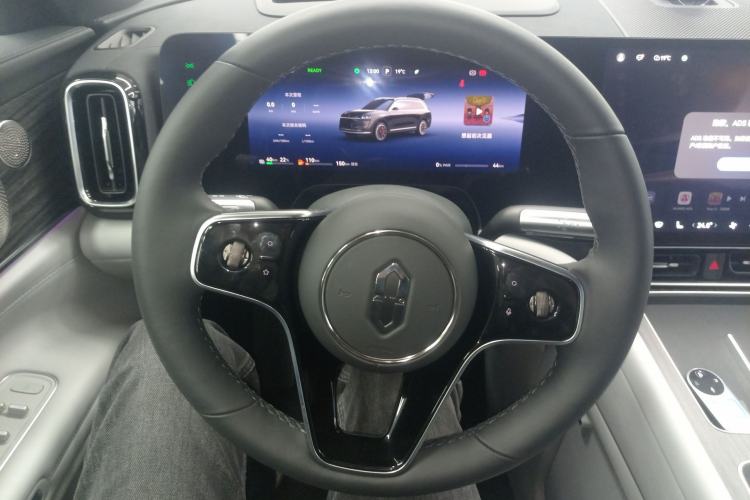 Used Hima AITO M9 2024 Range-Extended Ultra Version 42 kWh 6-Seater Model Steering Wheel