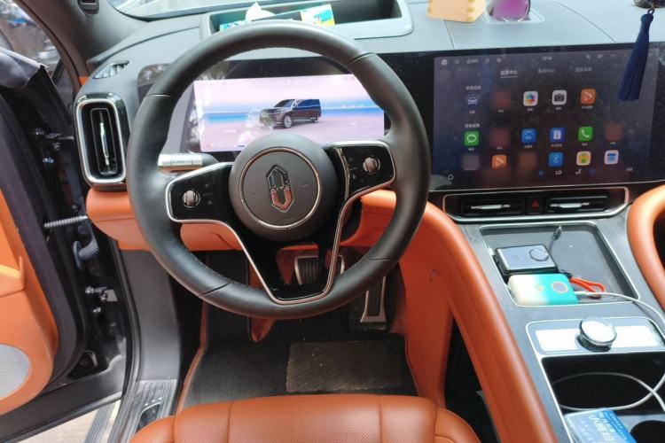 Used Hima AITO M9 2024 Range-Extended Ultra Version 42 kWh 6-Seater Model Steering Wheel