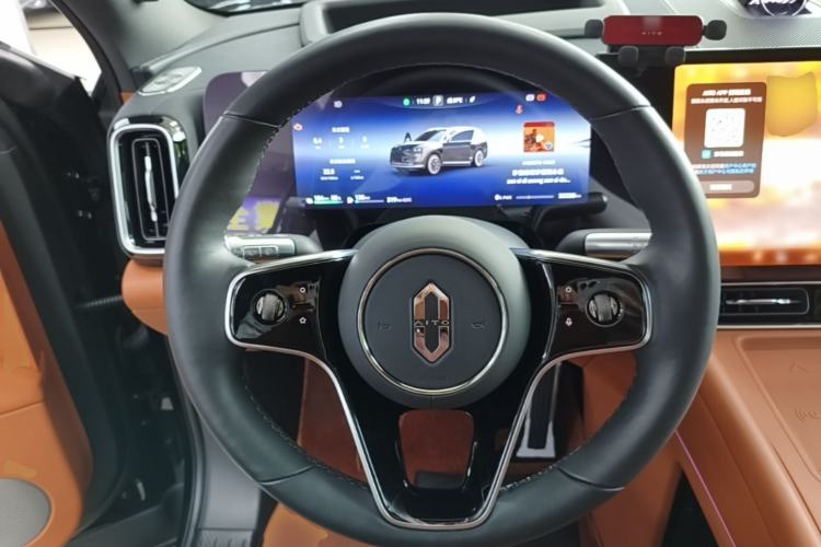 Used Hima AITO M9 2024 Range-Extended Ultra Version 42 kWh 6-Seater Model Steering Wheel