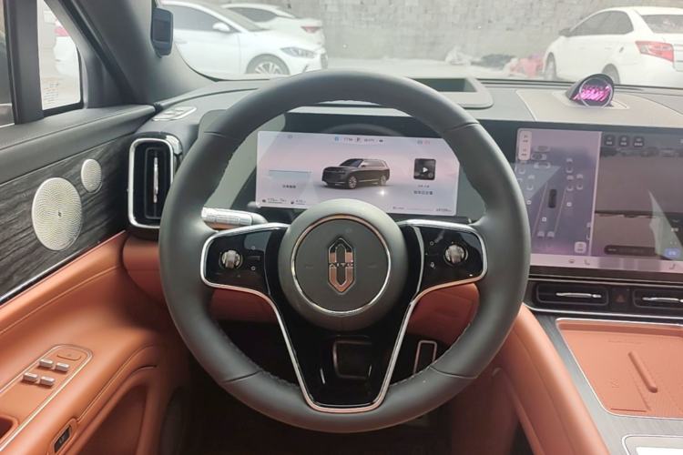 Used Hima AITO M9 2024 Range-Extended Max Edition 52 kWh 5-Seater Version Steering Wheel