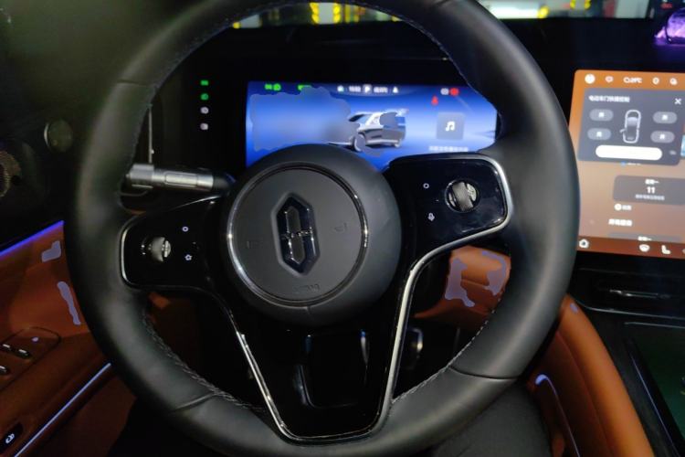 Used Hima AITO M9 2024 Range-Extended Ultra Version 42 kWh 6-Seater Model Steering Wheel