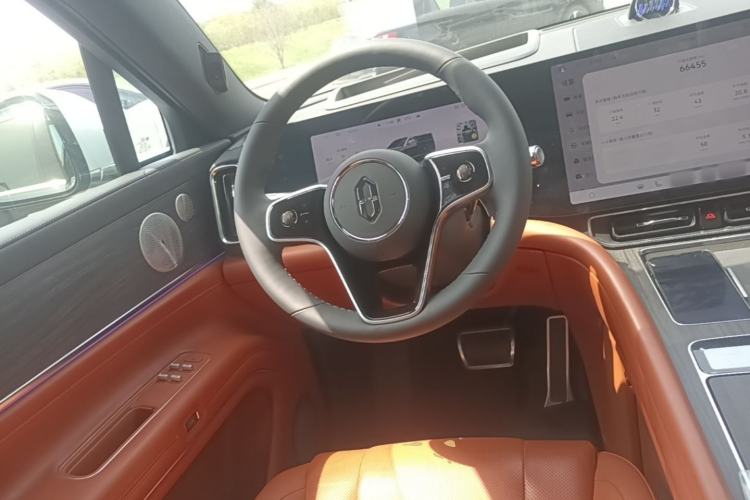 Used Hima AITO M9 2024 Range-Extended Ultra Version 42 kWh 6-Seater Model Steering Wheel
