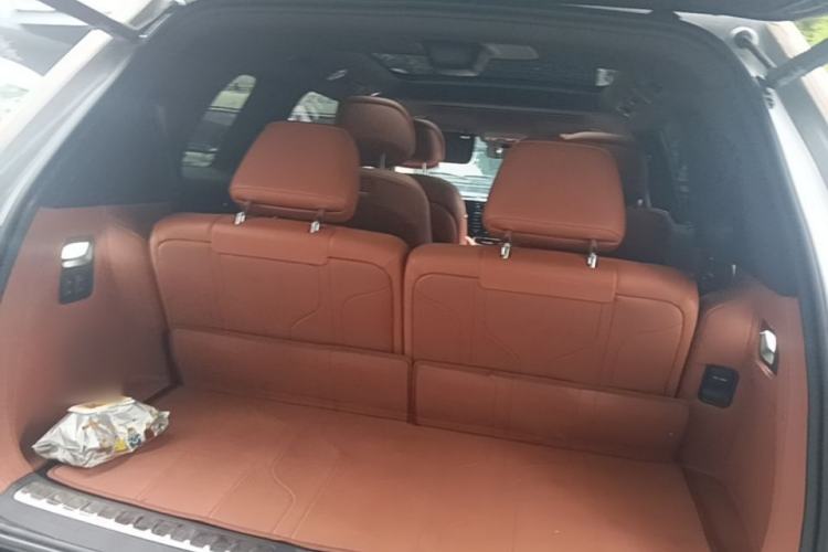Used Hima AITO M9 2024 Range-Extended Ultra Version 52 kWh 6-Seater Model Trunk