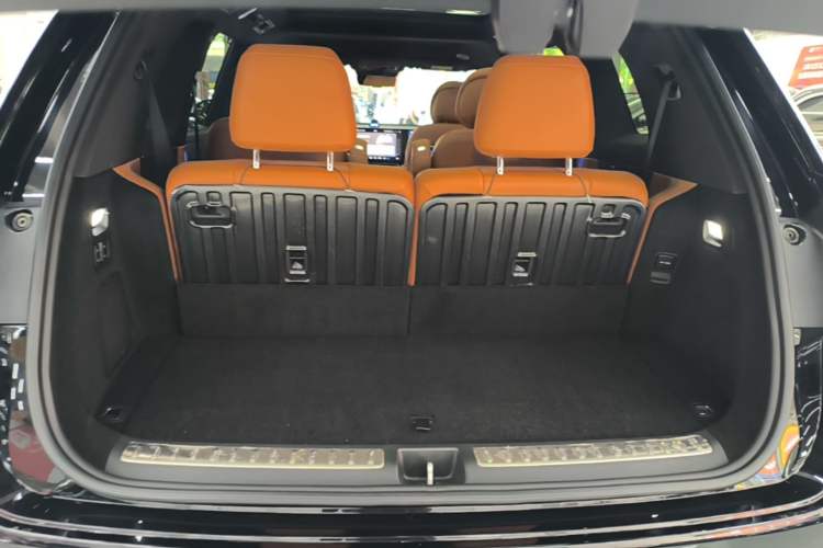 Used Hima AITO M9 2024 Range-Extended Max Edition 42 kWh 6-Seater Version Trunk
