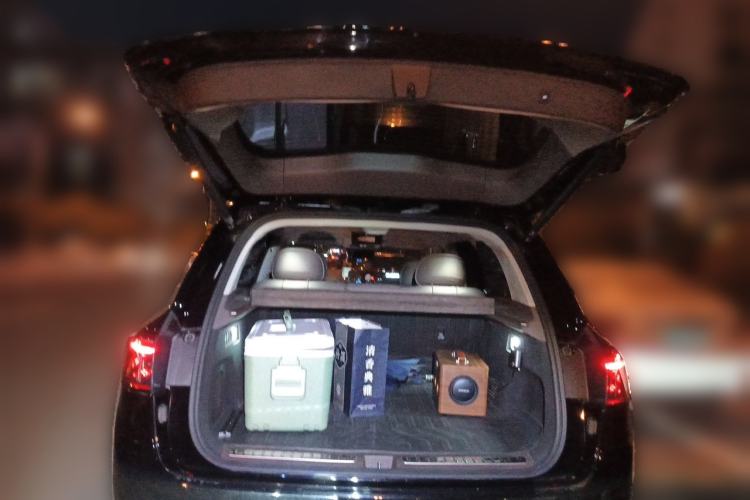 Used Hima AITO M9 2024 Range-Extended Ultra Version 52 kWh 5-Seater Model Trunk