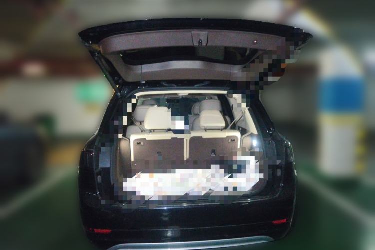 Used Hima AITO M9 2024 Range-Extended Ultra Version 52 kWh 6-Seater Model Trunk