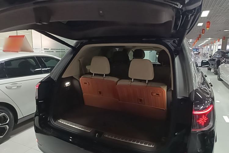 Used Hima AITO M9 2024 Range-Extended Ultra Version 42 kWh 6-Seater Model Trunk