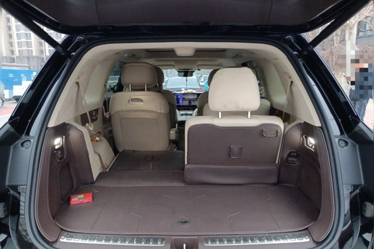 Used Hima AITO M9 2024 Range-Extended Ultra Version 42 kWh 6-Seater Model Trunk