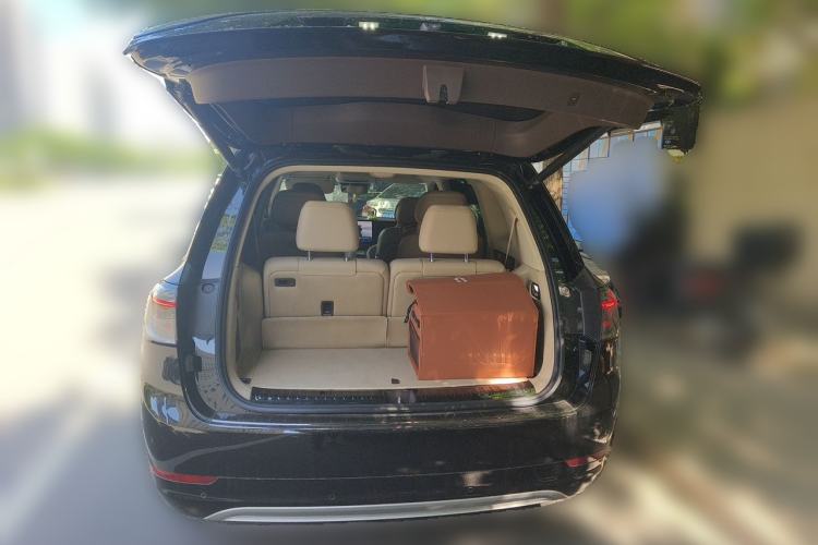 Used Hima AITO M9 2024 Range-Extended Ultra Version 42 kWh 6-Seater Model Trunk