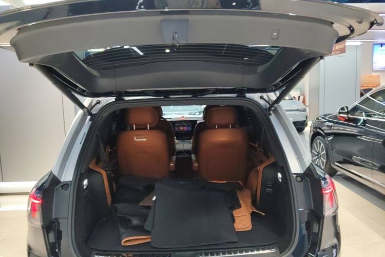 Used Hima AITO M9 2024 Range-Extended Ultra Version 42 kWh 6-Seater Model Trunk