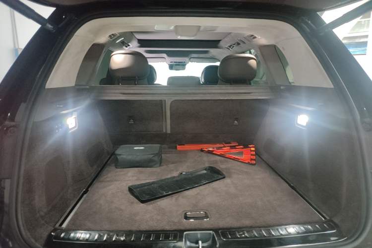 Used Hima AITO M9 2024 Range-Extended Ultra Version 52 kWh 5-Seater Model Trunk