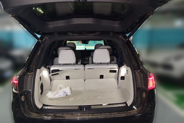 Used Hima AITO M9 2024 Range-Extended Max Edition 52 kWh 6-Seater Version Trunk