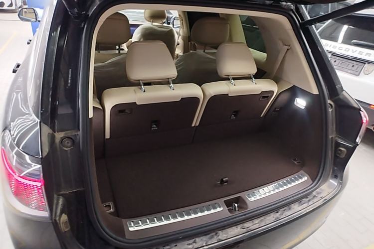 Used Hima AITO M9 2024 Range-Extended Ultra Version 42 kWh 6-Seater Model Trunk