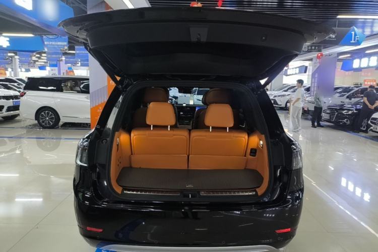 Used Hima AITO M9 2024 Range-Extended Ultra Version 52 kWh 6-Seater Model Trunk