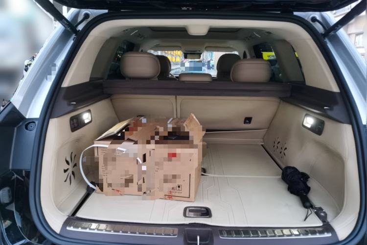 Used Hima AITO M9 2024 Range-Extended Ultra Version 52 kWh 5-Seater Model Trunk