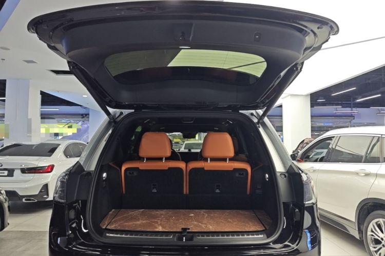 Used Hima AITO M9 2024 Range-Extended Ultra Version 42 kWh 6-Seater Model Trunk