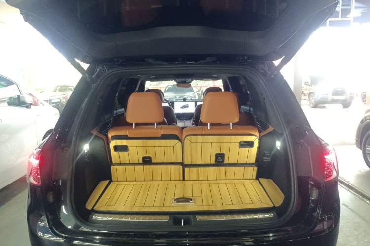 Used Hima AITO M9 2024 Range-Extended Max Edition 52 kWh 6-Seater Version Trunk